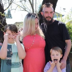 Meet your Posher, Alexandra